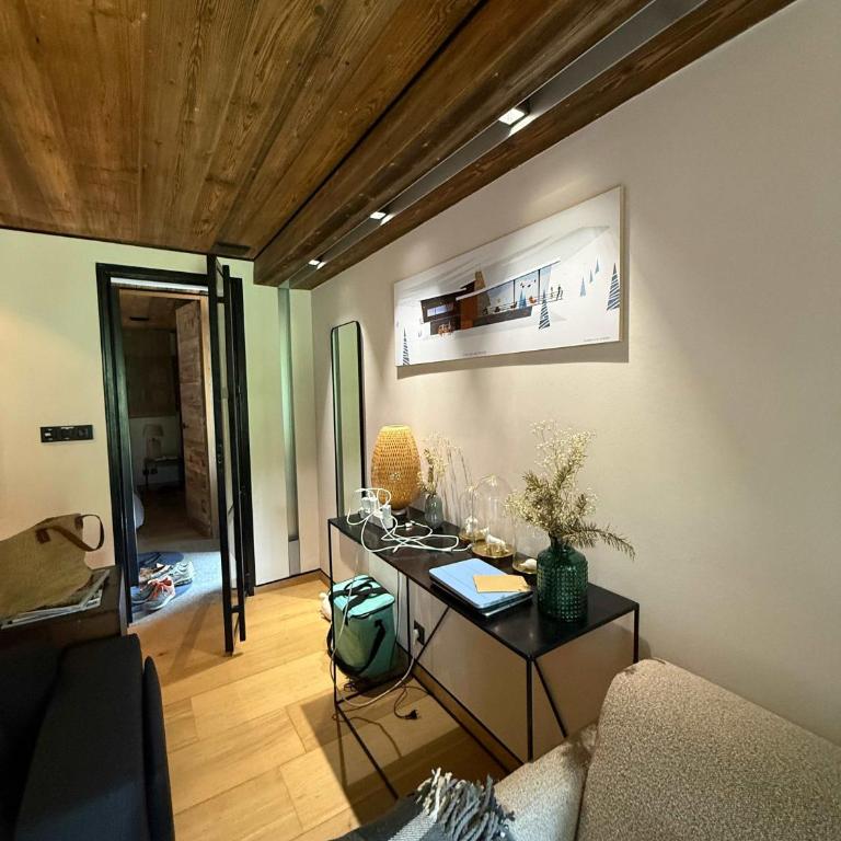 Luxury Chalet with Garden, Center of Megeve with WiFi, "V25" by Versant Collection - Appartement - 3
