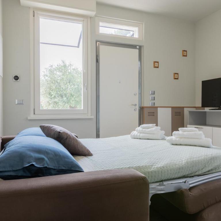 Villa Prince in Lake Garda - Garden, Pool & Relax - Appartamento Deluxe con 2 Camere da Letto e Vista Giardino - 28