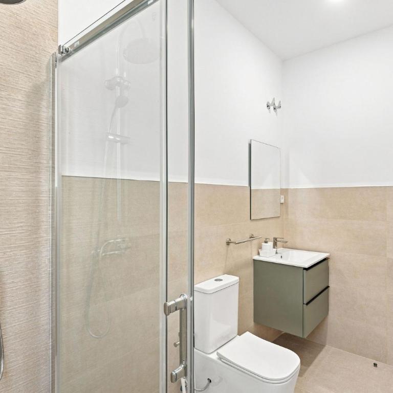 Modernas habitaciones con baño privado - Habitación Doble Deluxe - 4
