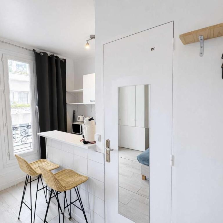 Jolie studio 25m2 bien equipe 2P - Paris 20 - Studio - 6