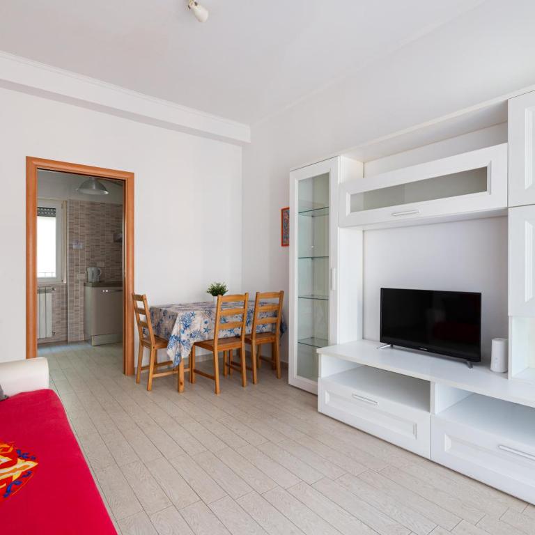 Casella Sea & Station Apartment - Appartamento con 1 Camera da Letto - 9