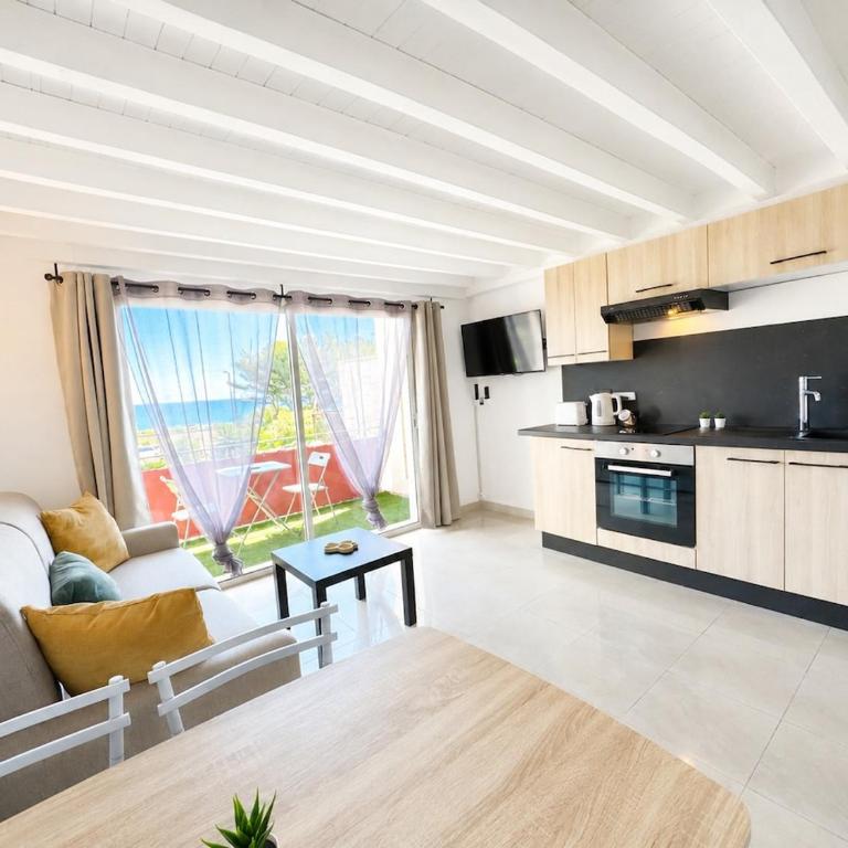 L'Horizon d'azur - Vue mer - Piscine - Parking - Appartement 2 Chambres - 1