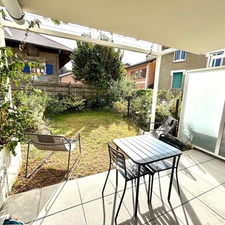 Appart au Grand Port Terrasse, Jardin Privé et Garage inclus - Appartement 1 Chambre - 9