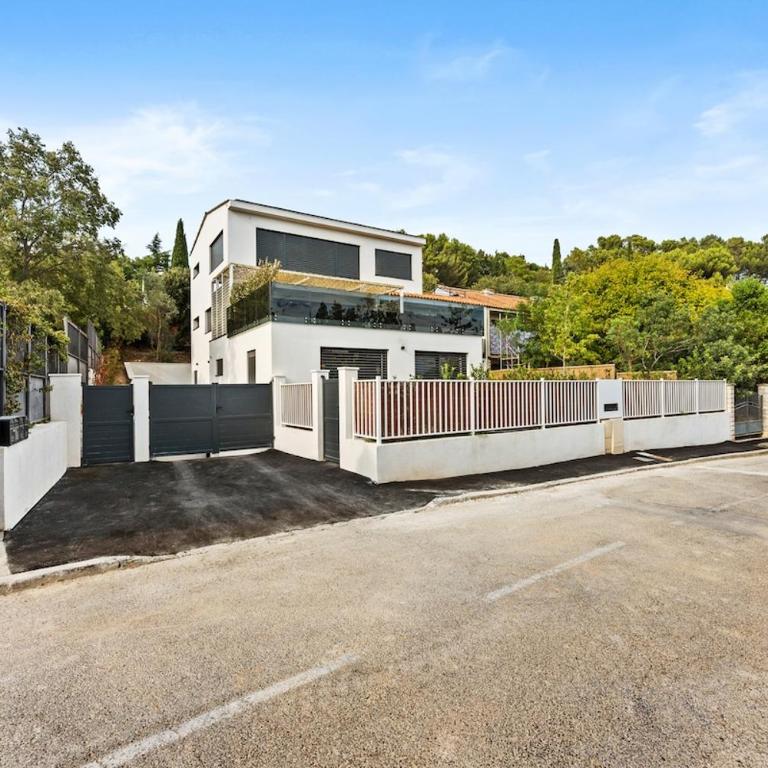 Luxury 3-bedroom apartment, air-conditioned, with spa - Appartement - 17