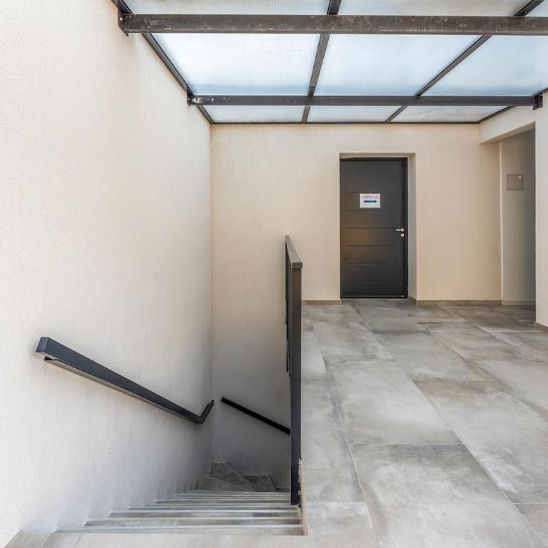 Luxury 3-bedroom apartment, air-conditioned, with spa - Appartement - 34
