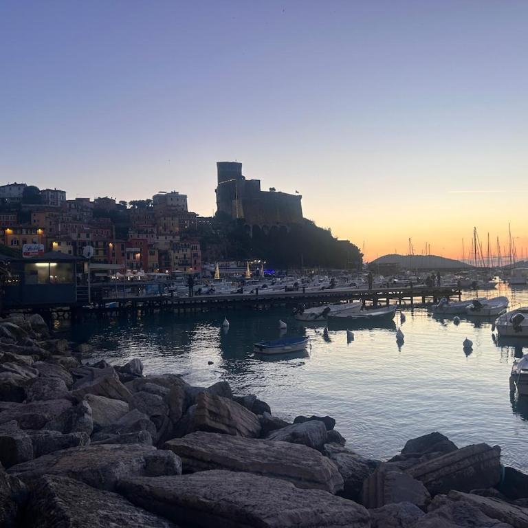 Lerici, vista panoramica sul Golfo dei Poeti Casa vacanza Carmen - Appartamento con 1 Camera da Letto - 27