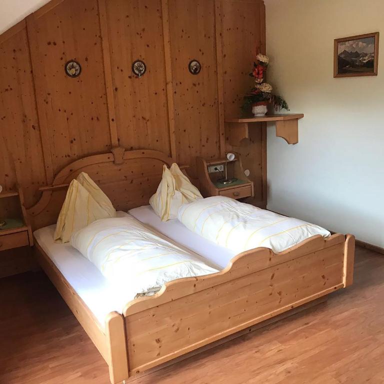 Zum Gamsjäger - by myNests - Doppelzimmer mit Balkon - 16
