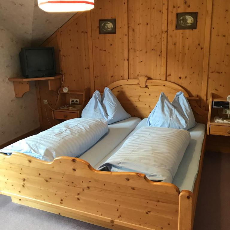 Zum Gamsjäger - by myNests - Doppelzimmer mit Balkon - 29