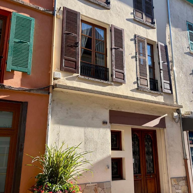 Maison Viennois, Fabulous Bike Friendly Town House, Bourg d'Oisans centre - Maison de Vacances 4 Chambres - 22