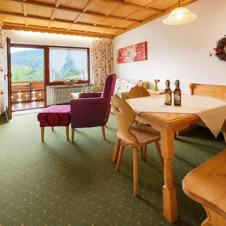 Steigmühle Pension Garni - Apartment mit 1 Schlafzimmer und Balkon - 2