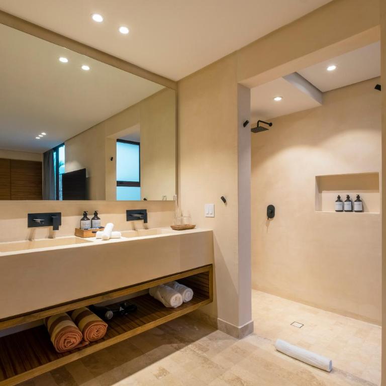Collection O Faisano Boutique Luxury Hotel, Tulum Beach - Superior Room With Pool Access - 2