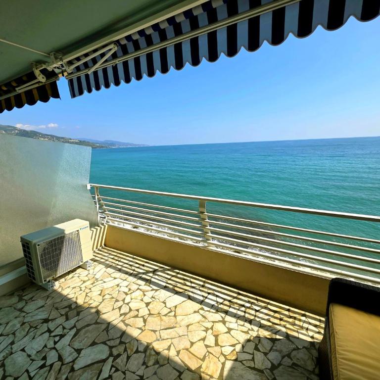 Mediterranean Panorama in Menton - Appartement 1 Chambre - Côté Mer - 6