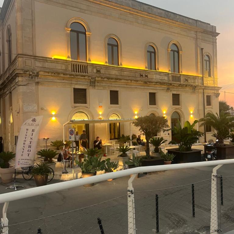La Finestra sul Mare di Ortigia Suite Luxury - Apartment mit 1 Schlafzimmer - 48