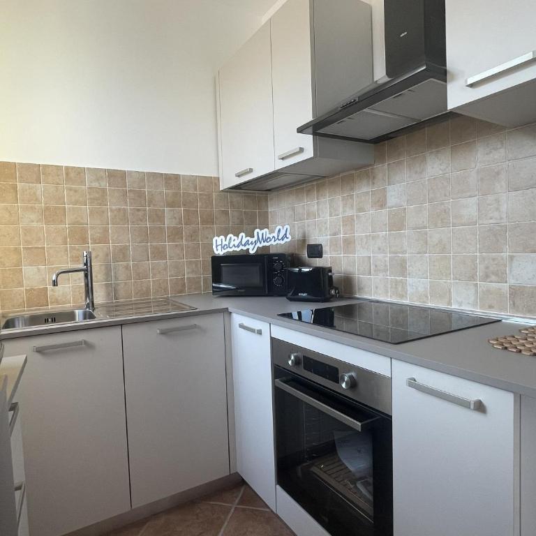Terrazza - Borgo Agosti by Holiday World - Appartamento con 2 Camere da Letto, Terrazza e Vista Mare - 16