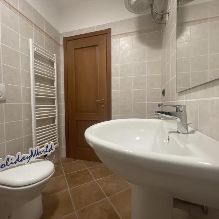 Terrazza - Borgo Agosti by Holiday World - Appartamento con 2 Camere da Letto, Terrazza e Vista Mare - 27