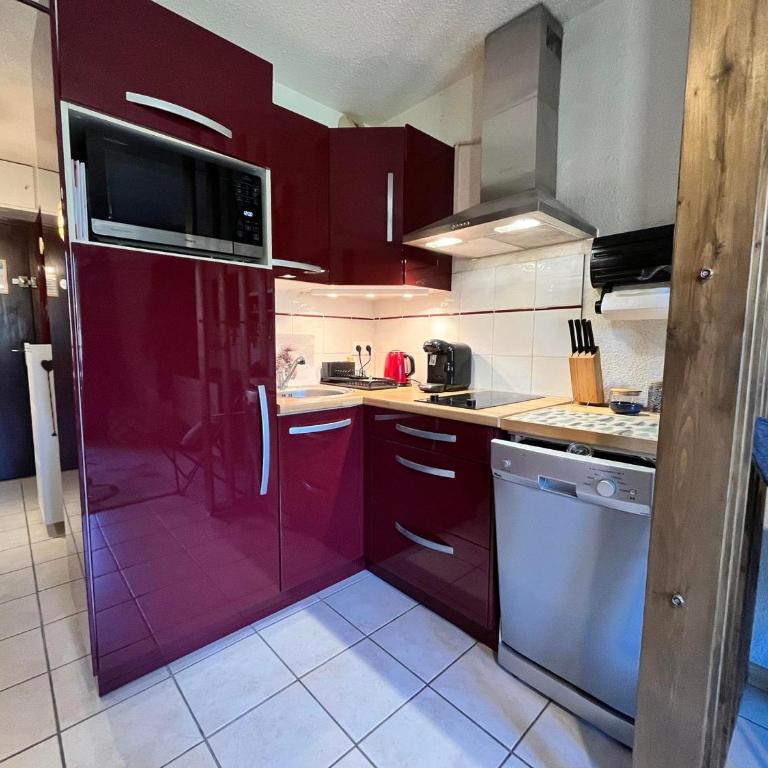Studio chaleureux près télécabine avec parking et balcon - Estudio - 7