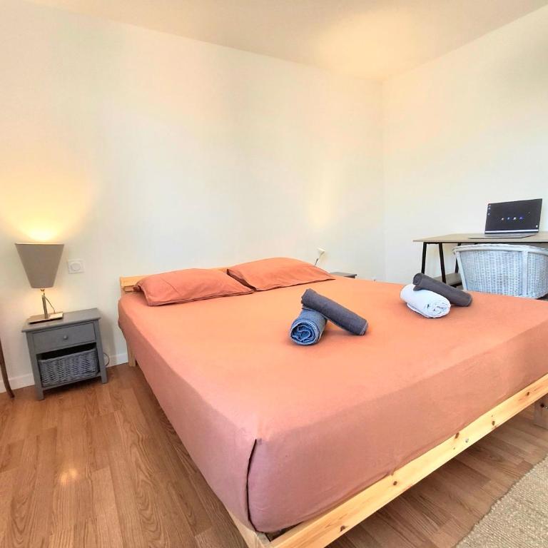 Centre ville, terrasse vue sur les toits, wifi & clim - Appartement 2 Chambres - 58
