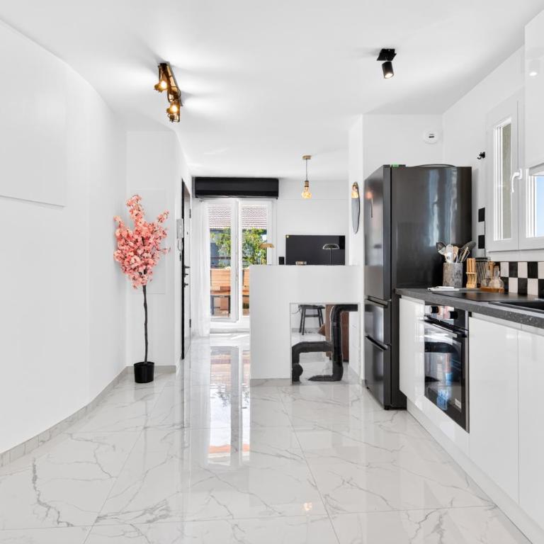 Magnifique 3P terrasse vue mer, front Monaco - HJ - Appartement 2 Chambres - 11