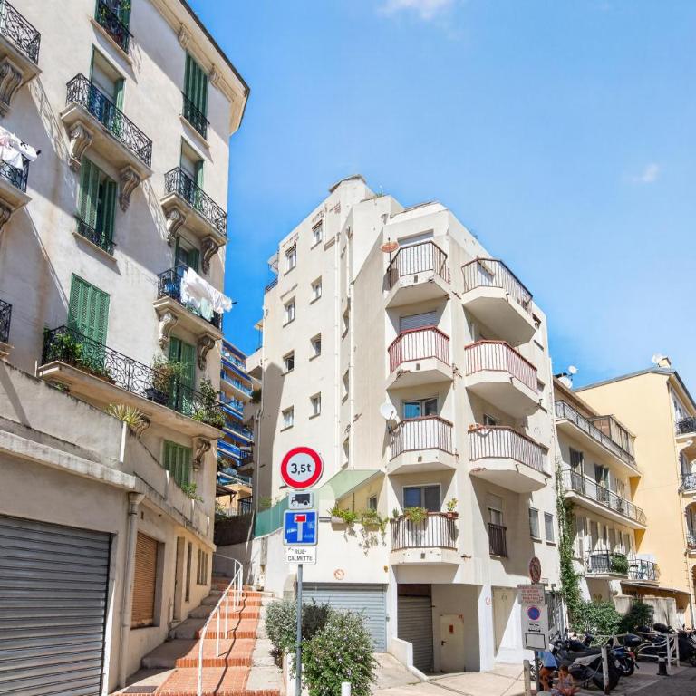 Magnifique 3P terrasse vue mer, front Monaco - HJ - Appartement 2 Chambres - 56
