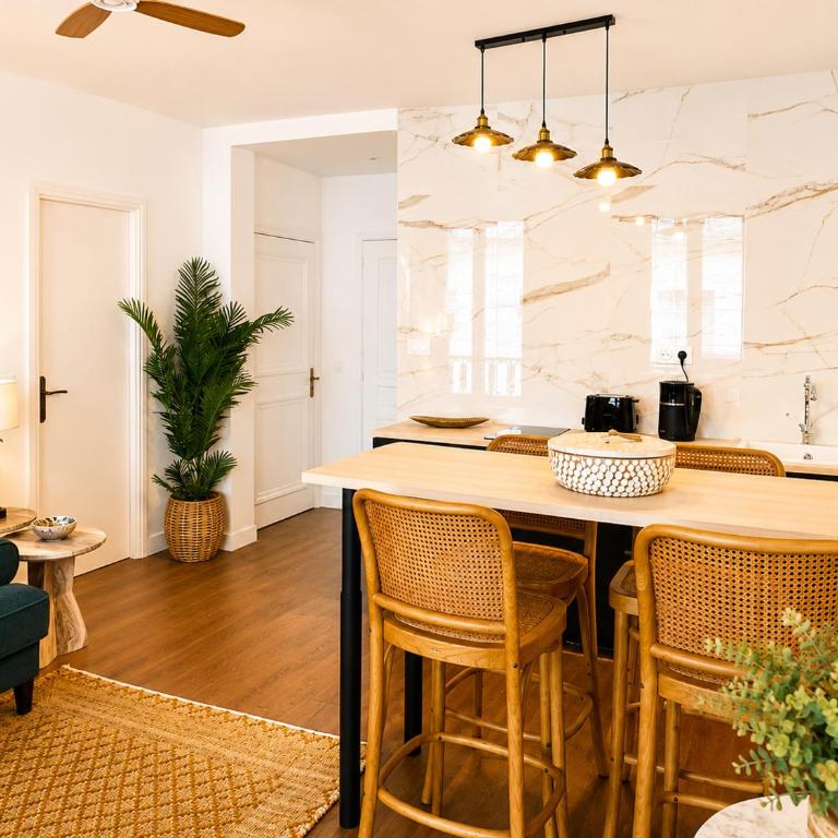 Stylish Apartment Near Montmartre & Moulin Rouge - Appartement 1 Chambre - 8