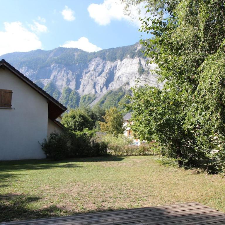 Maison Bord de Rive, Exceptional Cyclist Friendly House, Bourg d'Oisans - Maison de Vacances - 37