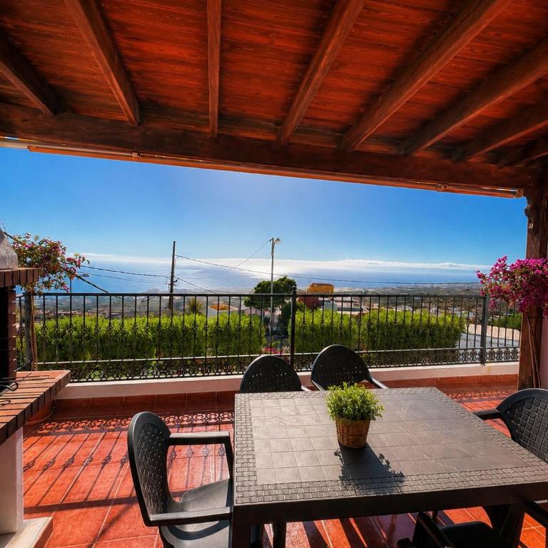 Casa Tijoco - Terraza con vistas a la Gomera - Air - Casa de 3 dormitorios - 2