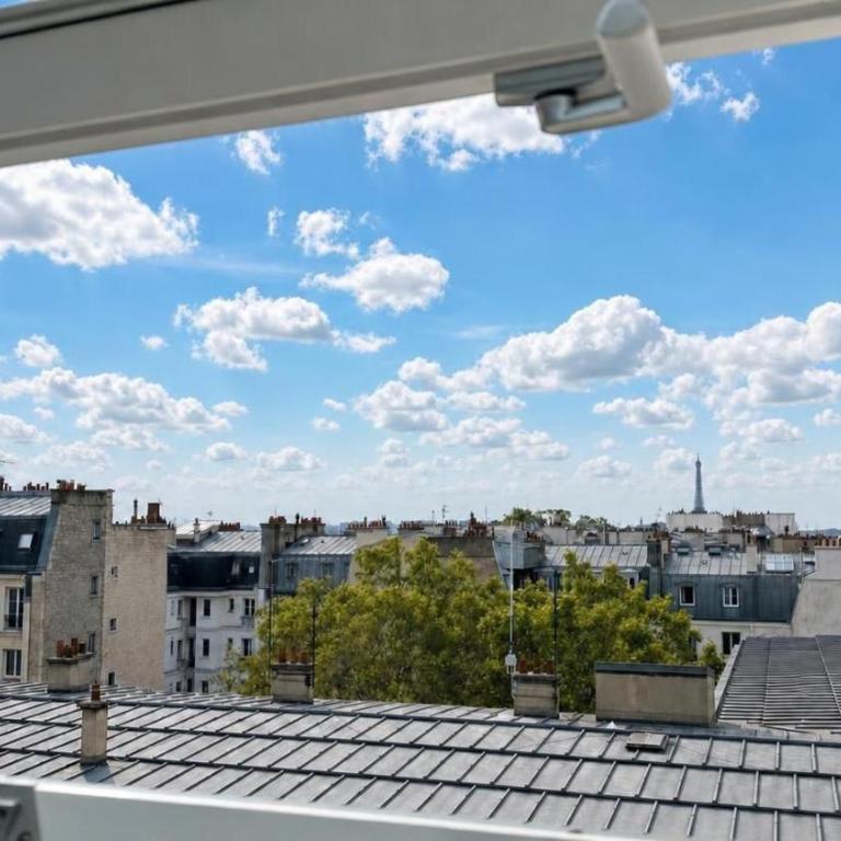 Latin Quarter Charming Mezzanine Studio with Netflix - Studio - 6