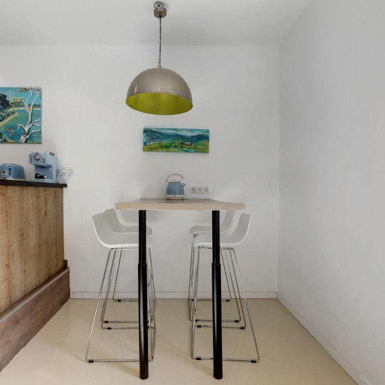 Le Ramounet - Maison 3 Chambres - 8