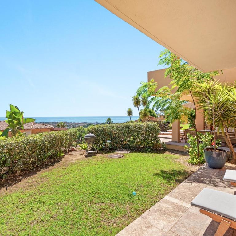 Sea View Pool & Terrace 3BR in Benahavís Hills - Apartment mit 3 Schlafzimmern und Meerblick - 20
