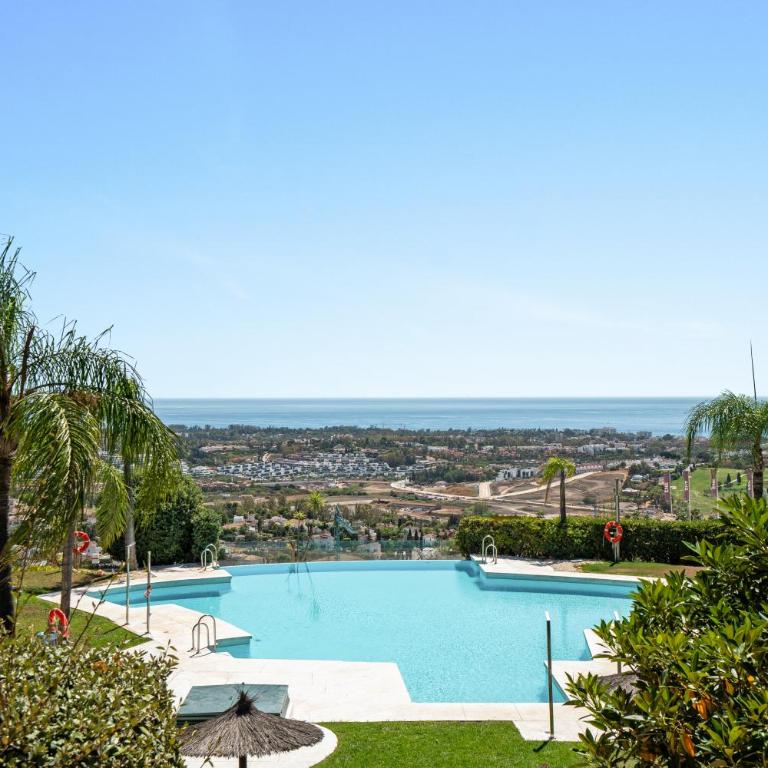 Sea View Pool & Terrace 3BR in Benahavís Hills - Apartment mit 3 Schlafzimmern und Meerblick - 1