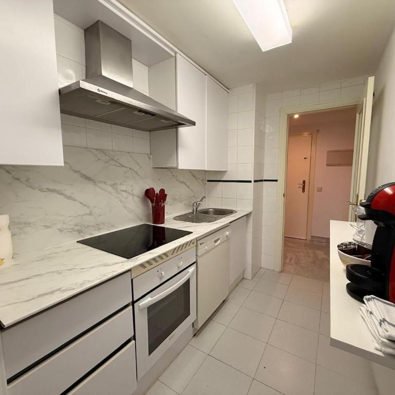 LA DAMA DE NOCHE ELEGANCIA y RELAX EN MARBELLA - Apartamento de 2 dormitorios - 13