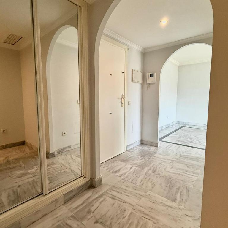 LA DAMA DE NOCHE ELEGANCIA y RELAX EN MARBELLA - Apartamento de 2 dormitorios - 14