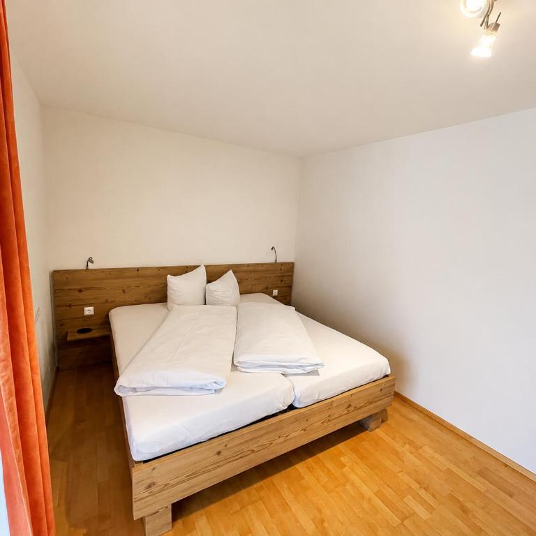 Frühstücks-Radpension Taurer-Thoman - Apartment mit Blick auf die Berge - 11