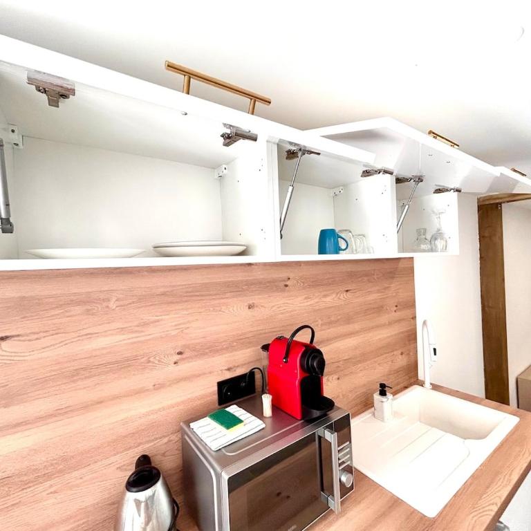 Suite climatisée proche remparts - Appartement - Rez-de-Chaussée - 9