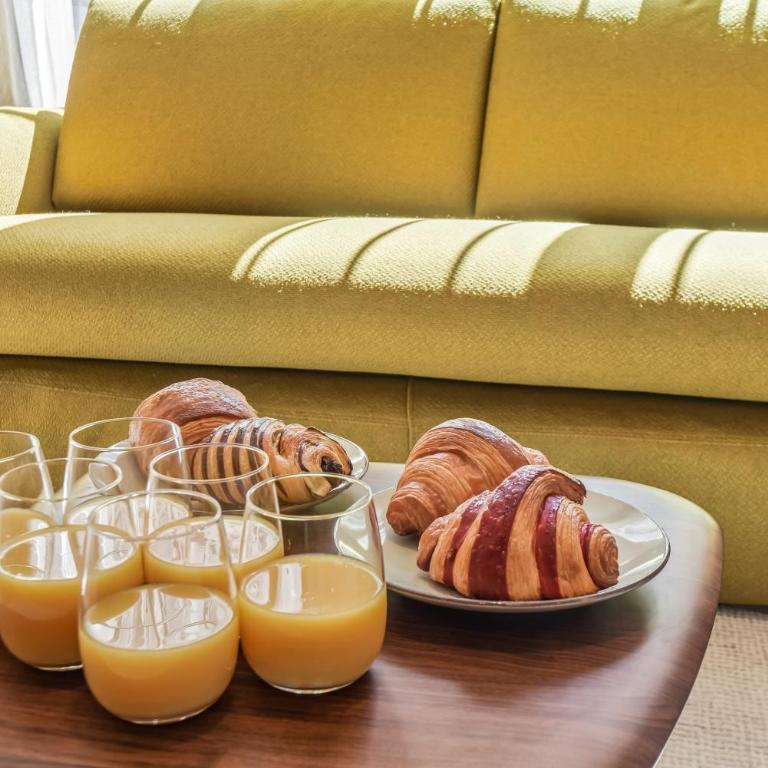 Lavie Maison - AC and Hot Tub near Sentier - Appartement 2 Chambres - 4