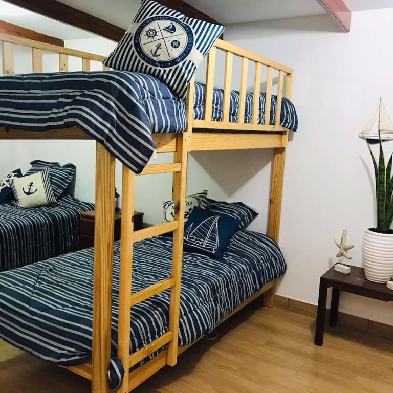 Acogedora casa en Colán - Three-Bedroom House - 1