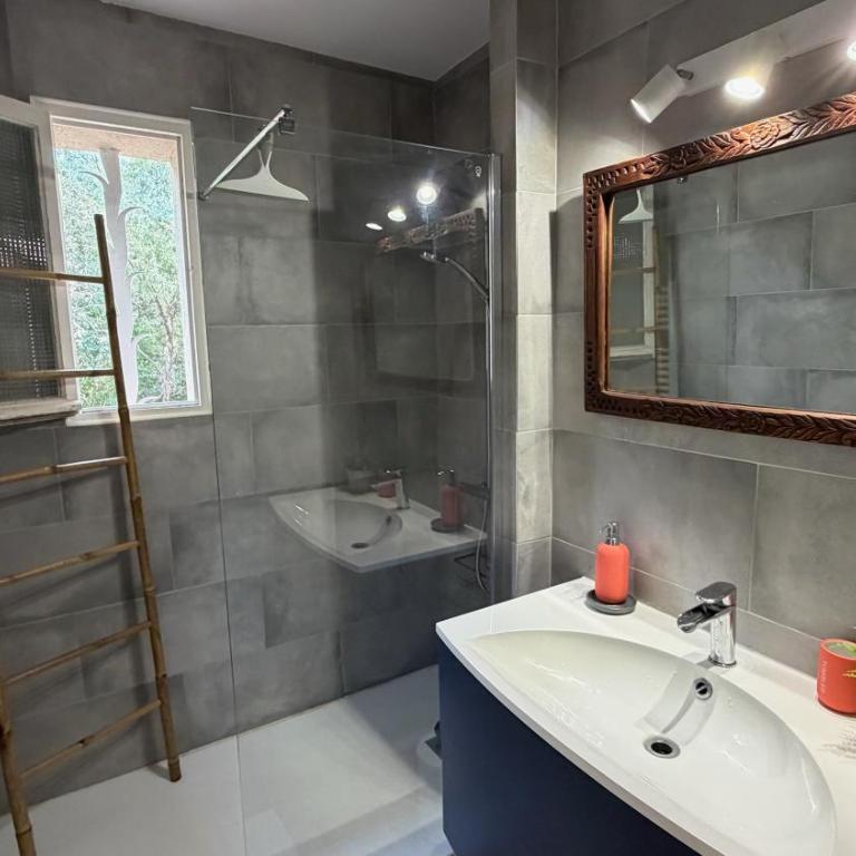 Maison Mora Mora - Chambre Double Standard avec Salle de Bains Commune - 3