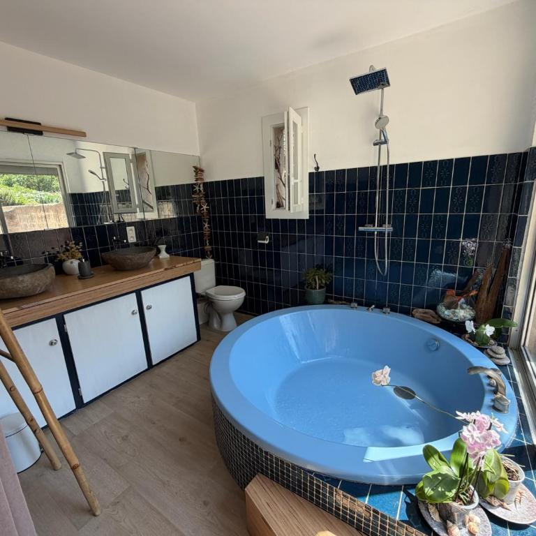 Maison Mora Mora - Chambre Double avec Salle de Bains Privative - 4