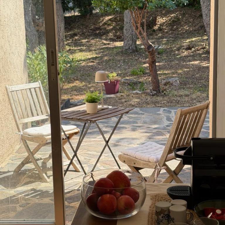 Maison Mora Mora - Chambre Double avec Salle de Bains Privative - 6