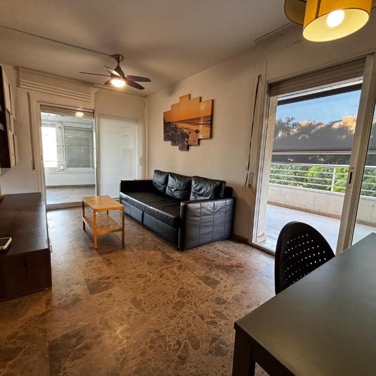 Apartment close to the beach with terrace - Apartamento de 3 dormitorios - 2
