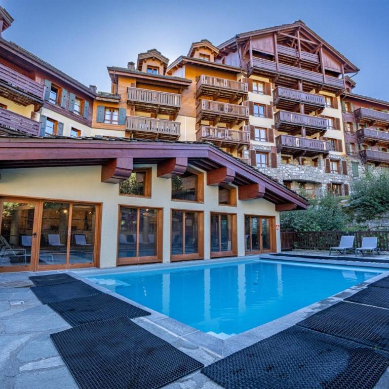 Beautifully Renovated 2 Bed Apartment - Arc 1950 - Refuge du Montagnard - Appartement - 32