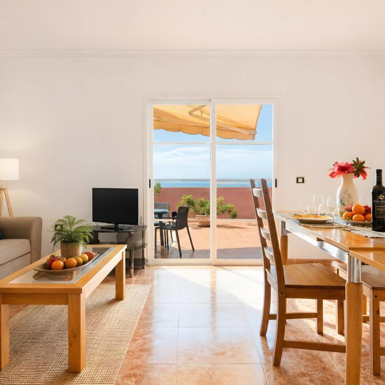 Bonito apart sea view playa jardin - Apartamento Deluxe de 2 dormitorios con vistas al mar - 2