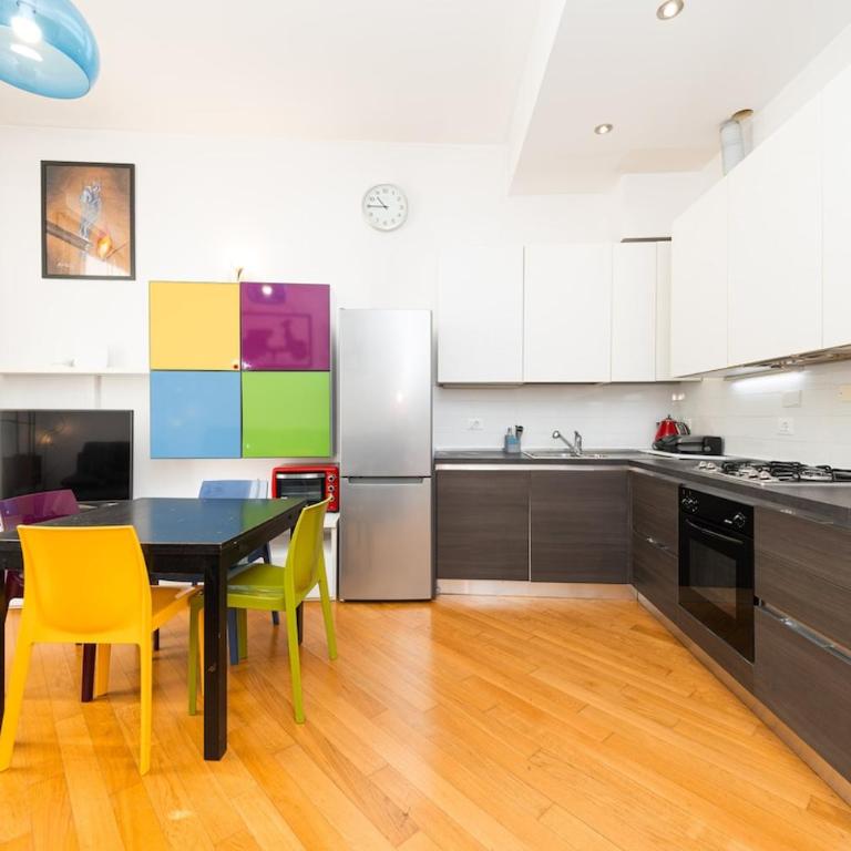 Centro di Bologna, Casa con Balcone e Design - Appartamento con 2 Camere da Letto - 12