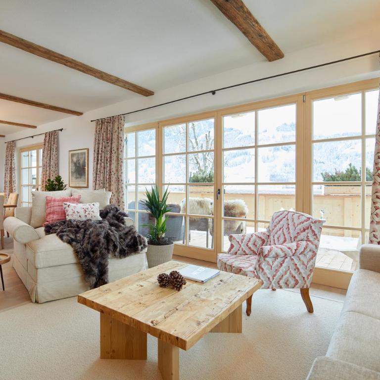 Relais & Châteaux Hotel Tennerhof - Two-Bedroom Chalet - 3
