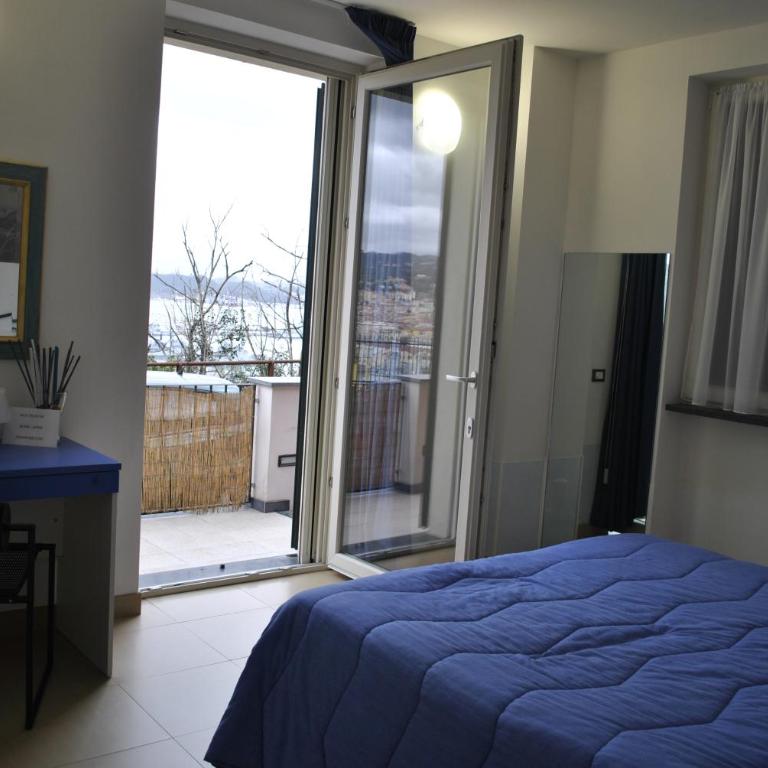 La Finestra Sul Golfo Affittacamere - Camera Matrimoniale con Bagno Privato Esterno - 4