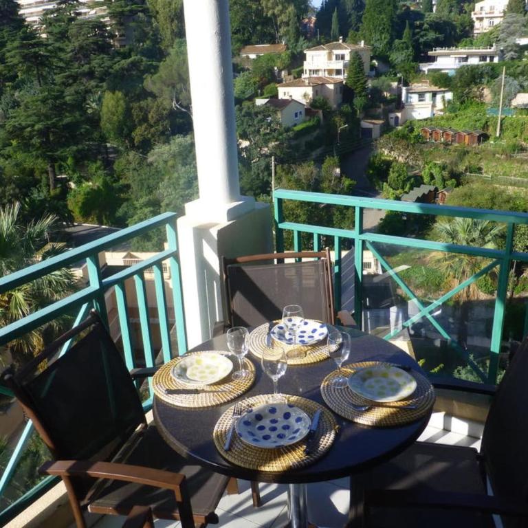 Sea views and beautiful pool - Apartment - 17