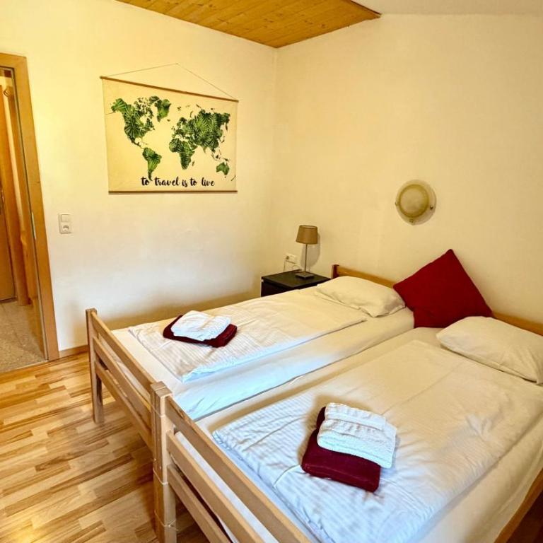 Haus Auner Top 4 - Deluxe-Apartment mit 2 Schlafzimmern und Gartenblick - 11
