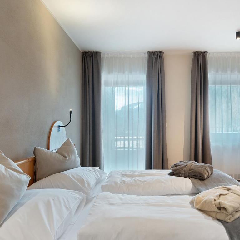 Hotel Murrer 3S relax.nature.gusto - Doppelzimmer mit Bergblick - 3