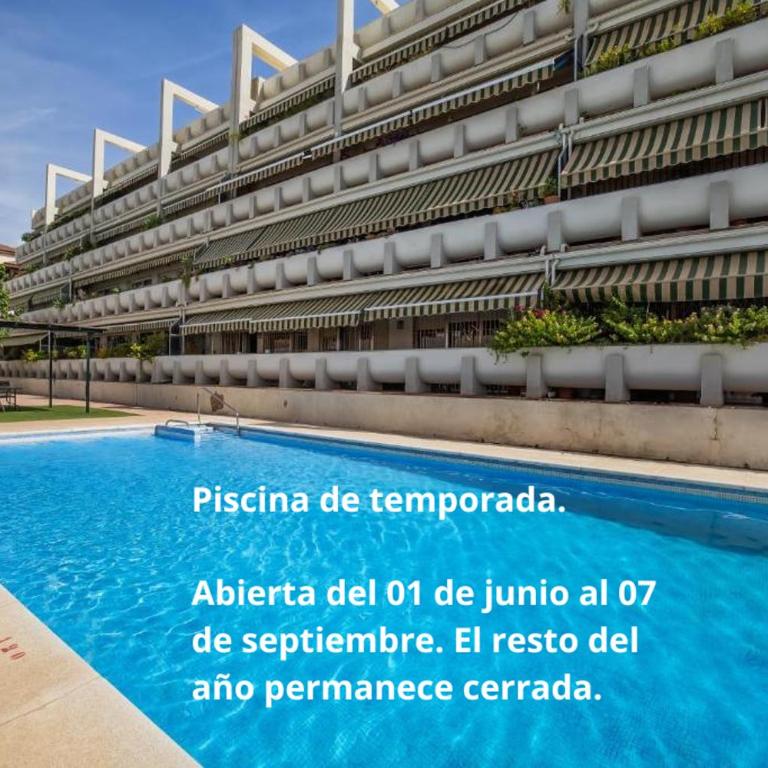 Apartamento Los Tilos & Parking & Piscina - Deluxe Apartment - 32