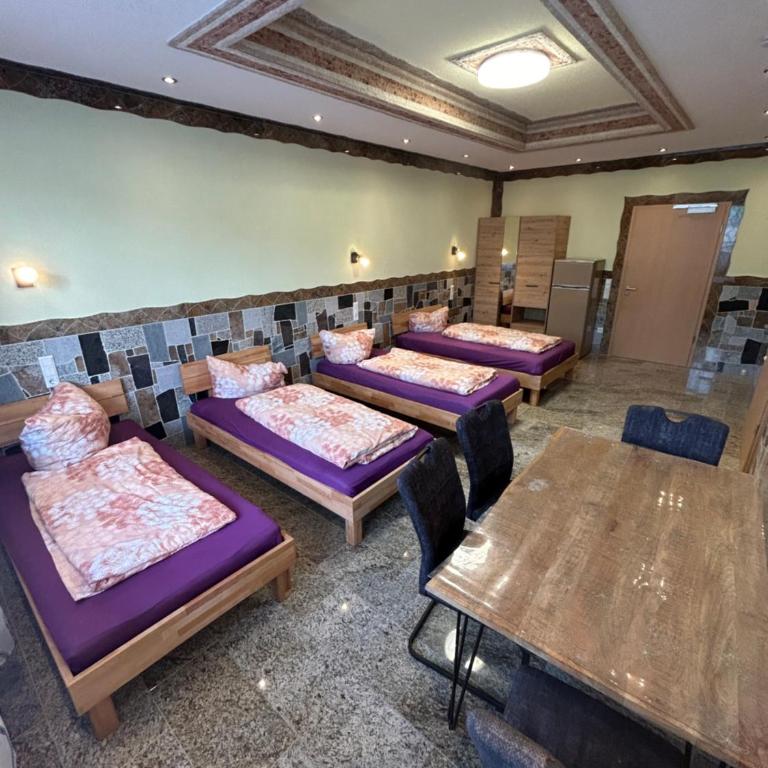 Pension Rinno - Camera Quadrupla con Accesso Disabili - 1